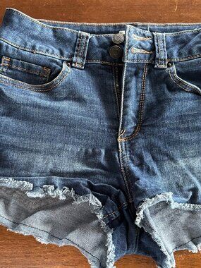 Mudd FLX Stretch Shorts Size 5 Denim Casual